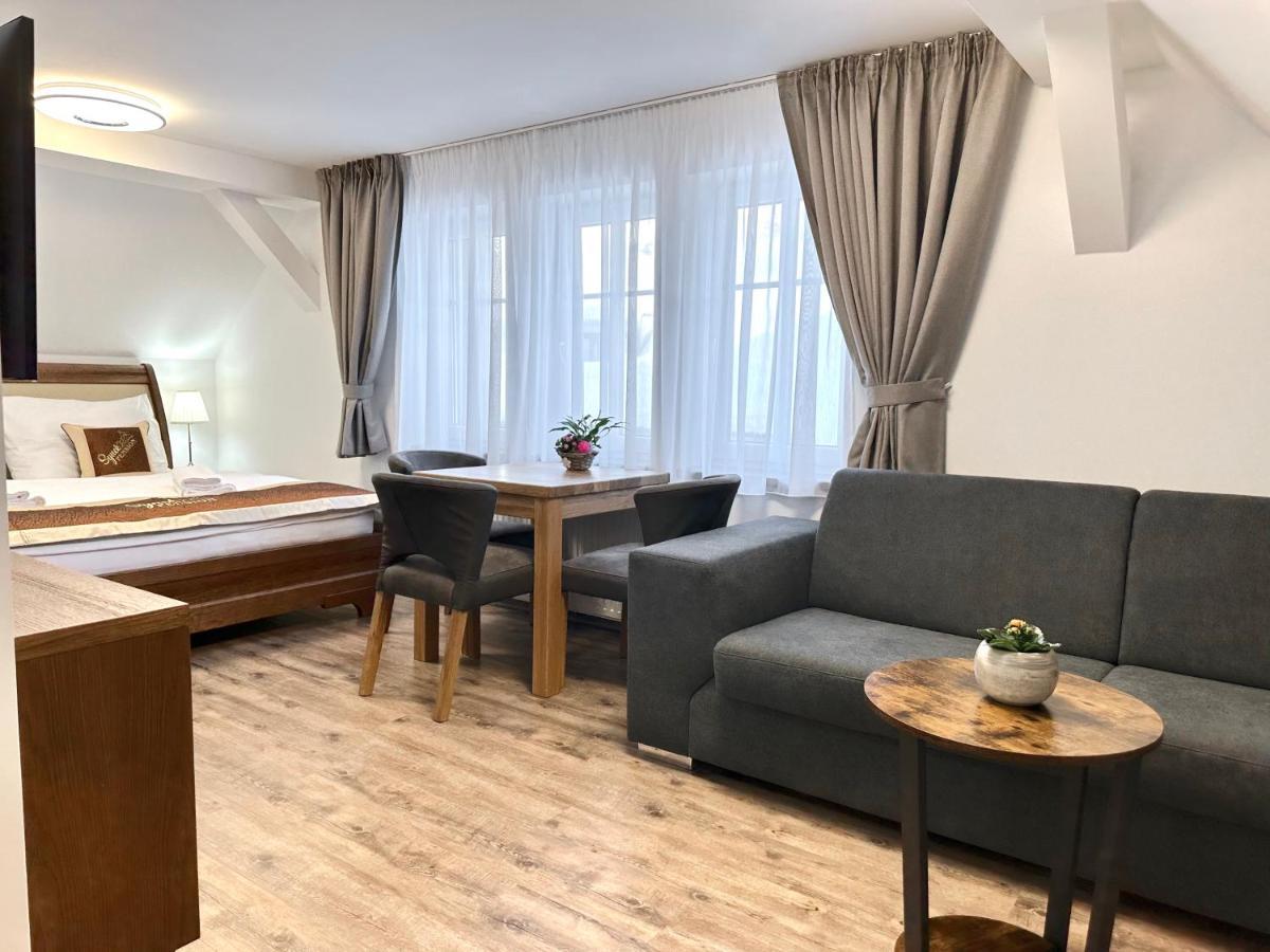 Synek Pension Spindleruv Mlyn Bagian luar foto