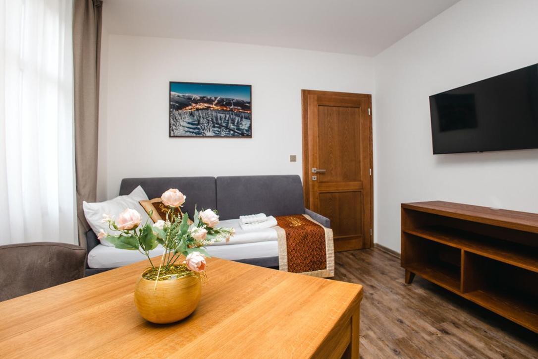 Synek Pension Spindleruv Mlyn Bagian luar foto