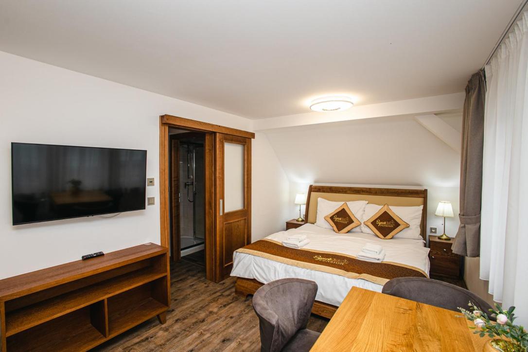 Synek Pension Spindleruv Mlyn Bagian luar foto